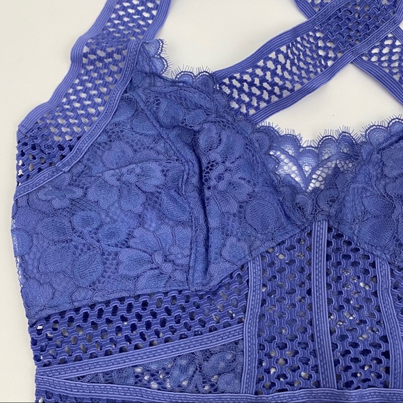 Free People • Sitting Pretty Brami - Picture 5 of 11